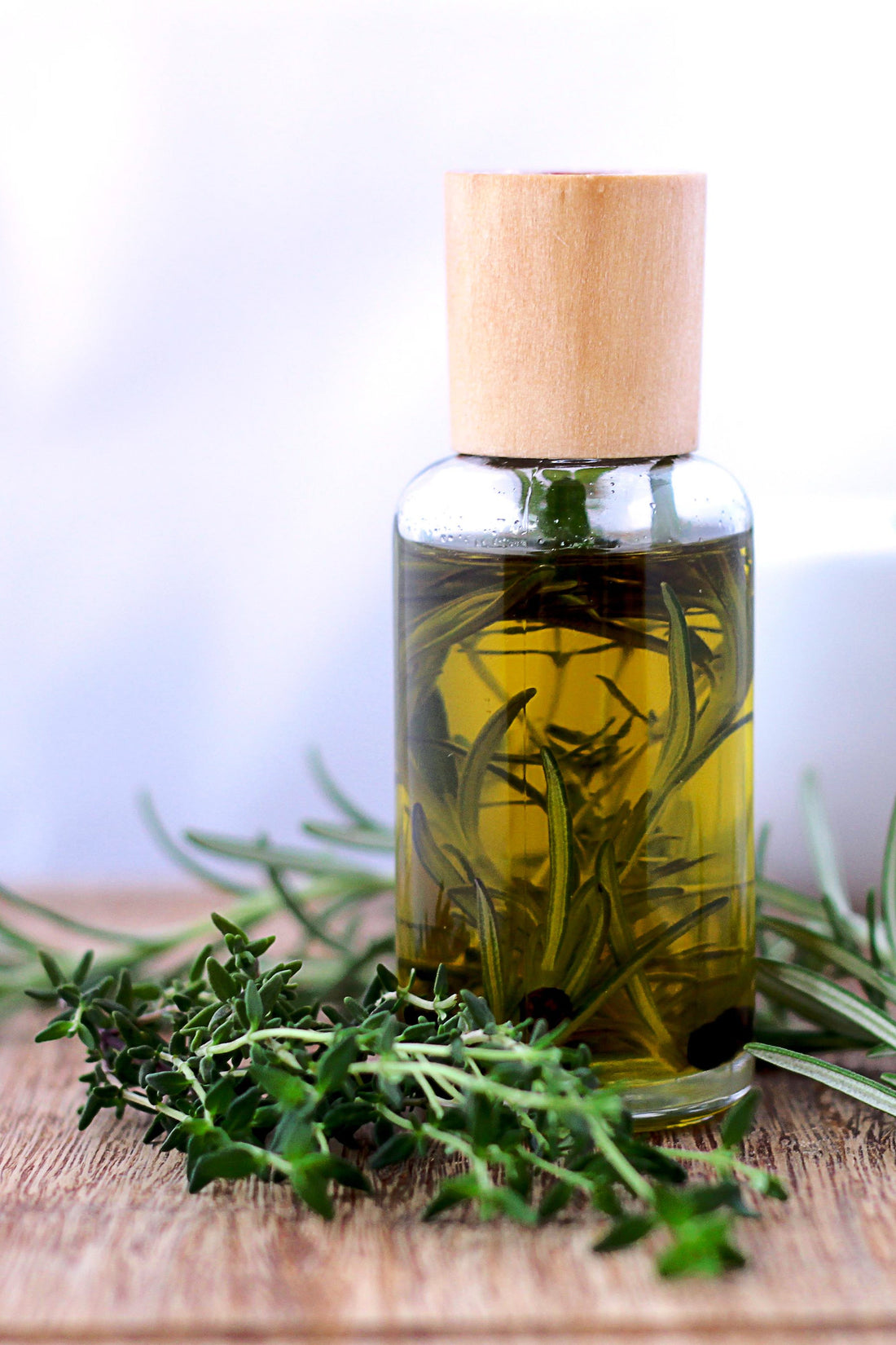 The Health Benefits of Olive Oil and How to Incorporate It Into Your Diet