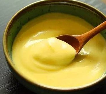 Creamy Hollandaise Sauce